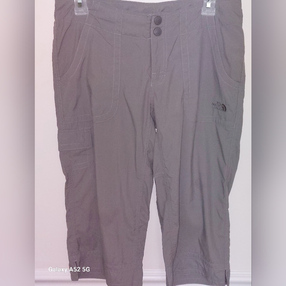 THE NORTH FACEWomens jogger/hiking capri pants